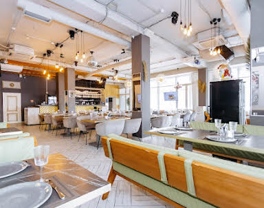  ресторан ПАПА ТУТ