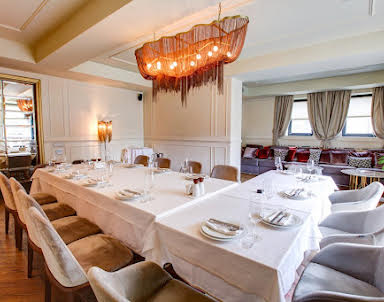  ресторан Oxus