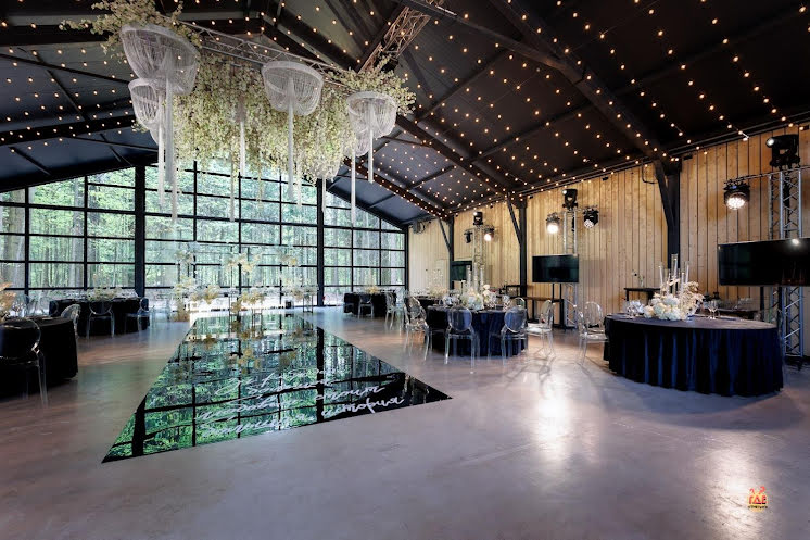 Большой зал  в «HIDE» фотография №10