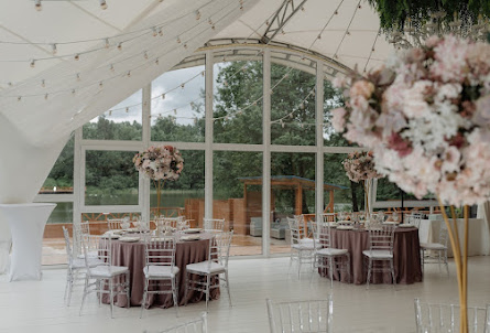 Шатер у озера в Зал «Царская трапеза 2 этаж»