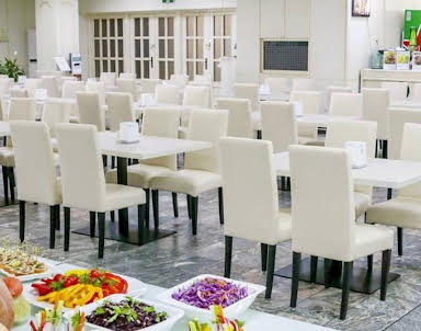 День рождения в Хрустальный