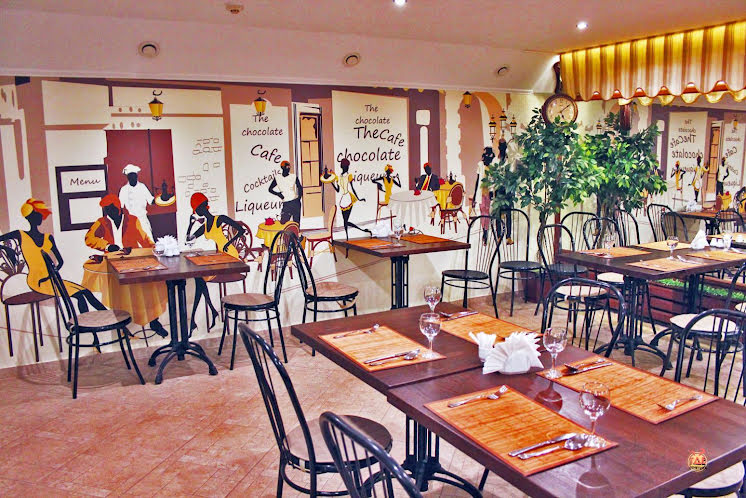 Зал «Зеркальный»  в «Снегирек» фотография №1