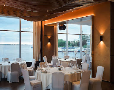  ресторан Reka