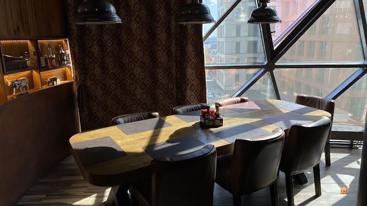 VIP-зал в «Гриль и бутыль» фотография №2