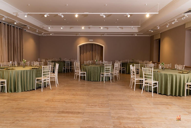 Большой зал в «Банкетный дом» фотография №2