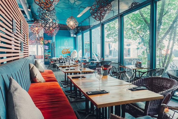 Основной зал в «Feromon Sovetskaya» фотография №7