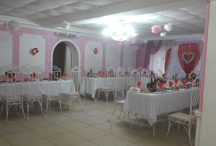 Большой зал в Малый зал