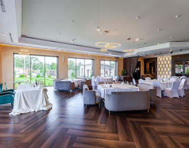  ресторан Своя Среда