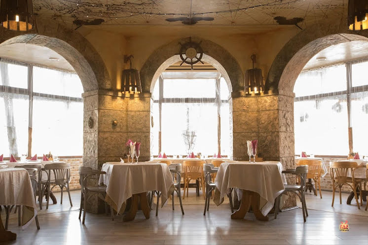 Банкетный зал на 1 этаже в «Пиратская Харчевня» фотография №4