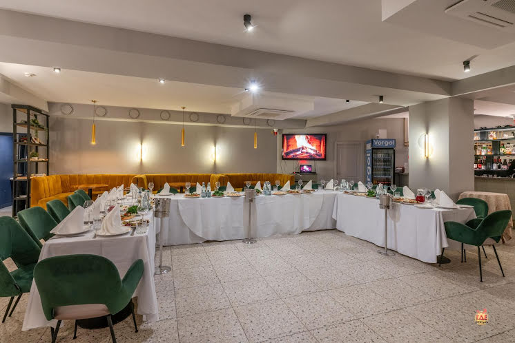 Основной зал  в «Сироп» фотография №13