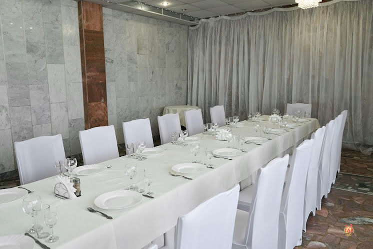 Большой банкетный зал в «Московский» фотография №10