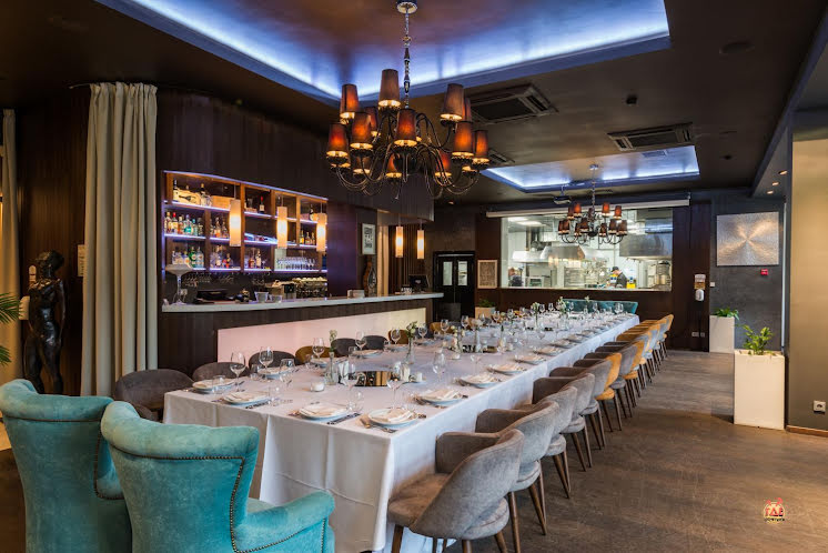 Основной зал в «18.12» фотография №15