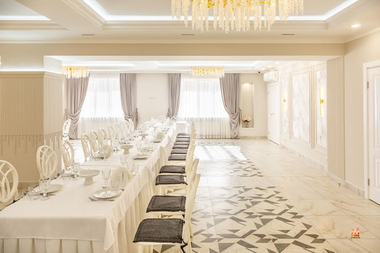 Зал "Гриль" в «Ашхана на Западной» фотография №11