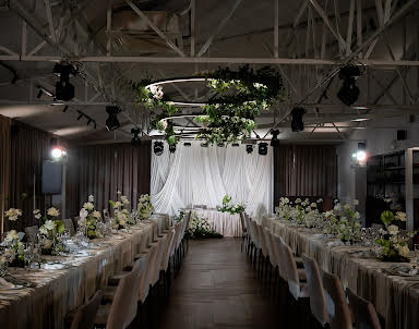  ресторан Времена года в Зеленом городе