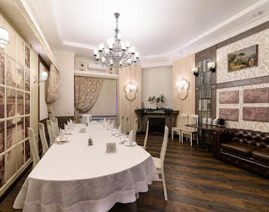  ресторан Ионесси