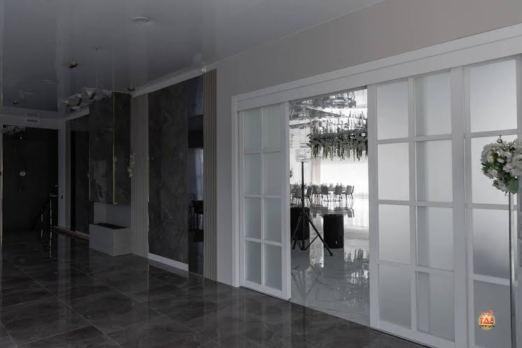 Основной зал  в «Облака в Аракчино» фотография №8