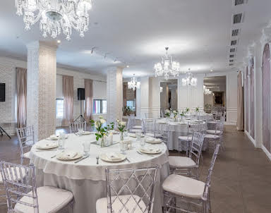  ресторан Серый дом