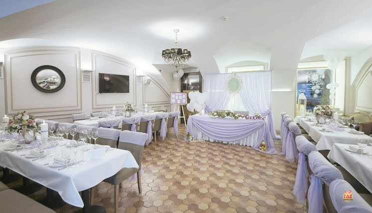 Банкетный зал в «VILLA  ASTON» фотография №5