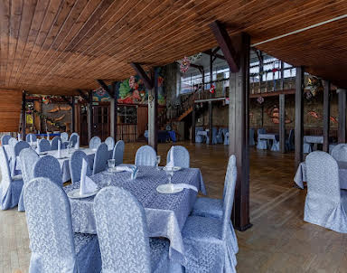  ресторан Кафе-Клуб