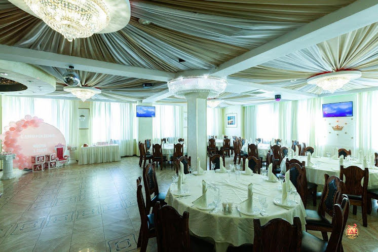 Большой зал в «Лион на Перовской» фотография №17