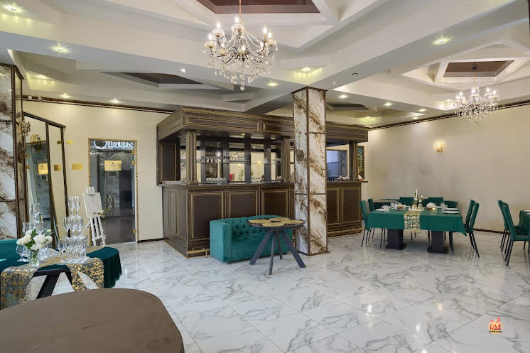 Основной зал в «Lion» фотография №11