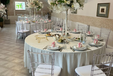 Кафе 1715 в Шатёр за Голландским Домиком