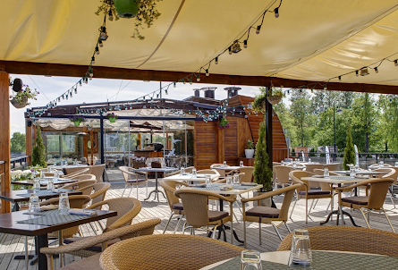 Открытая терраса  в VIP-зал