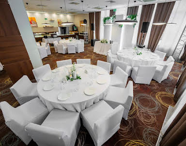  ресторан Novotel Yekaterinburg Centre