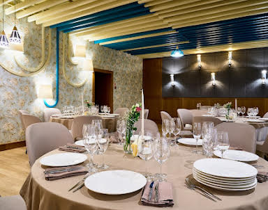  ресторан Vostok