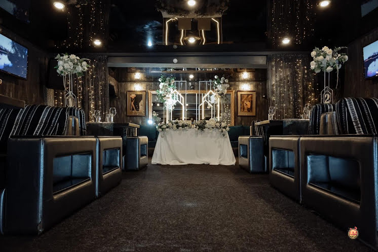 VIP-зал «Изумруд»  в «Больше Чем Бар» фотография №2