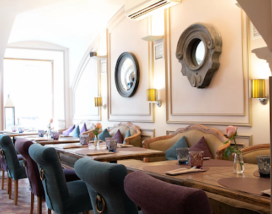  ресторан VILLA  ASTON