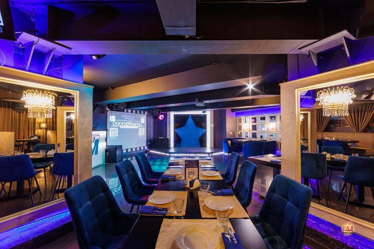 Основной зал в «MARADONA» фотография №7