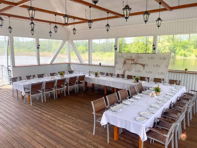 Зал на воде в «ТайGA» фотография №1