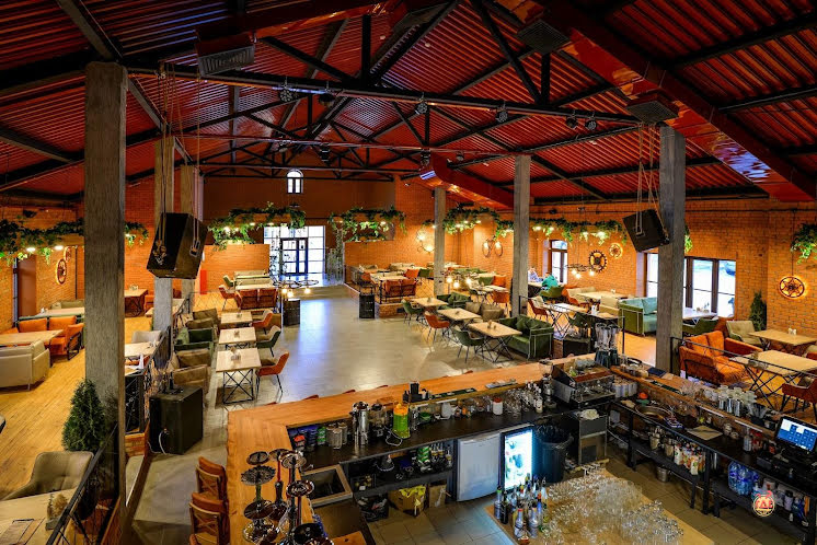 Основной зал  в «RE`конструкция» фотография № 1