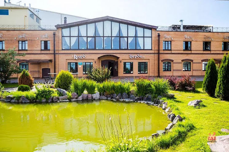 Основной зал в «Дерби» фотография №7