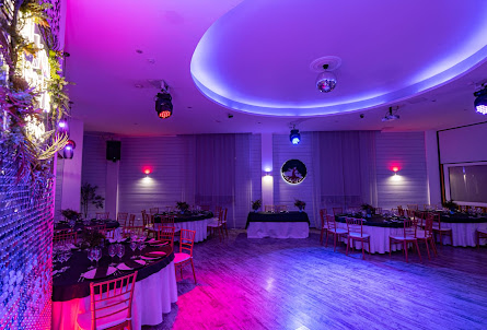 Основной зал  в Основной зал 