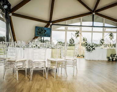  ресторан Horseka Resort