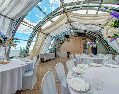  ресторан Солнечный берег