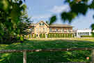 Стеклянный павильон в «Levada Hall»