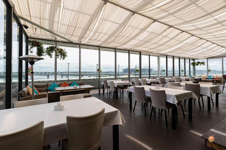 Sky Klauss в «Папаша Клаусс» фотография №17