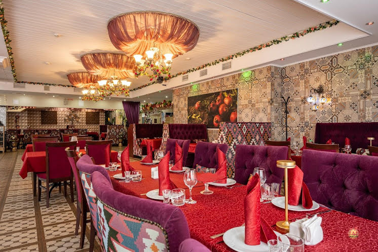 Основной зал в «Нар» фотография №1