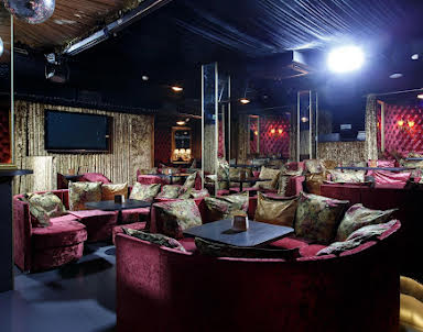  ресторан Место Встречи на Загребском Бульваре