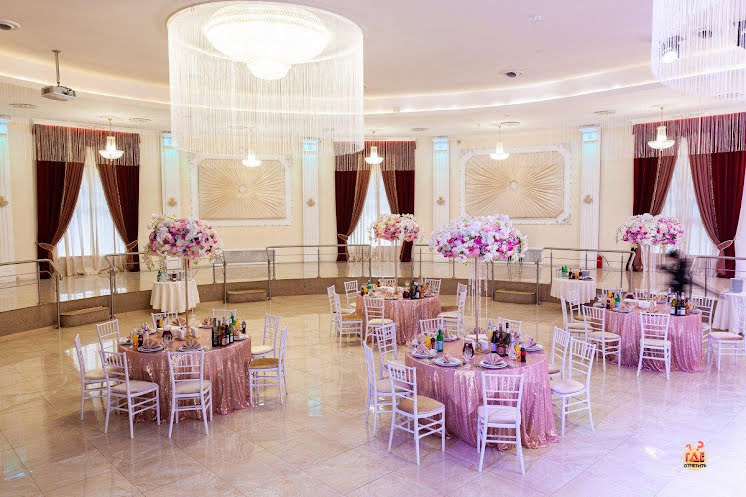 Большой банкетный зал в «Колизей Холл» фотография №13