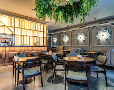  ресторан ЭZО на Камергерском переулке