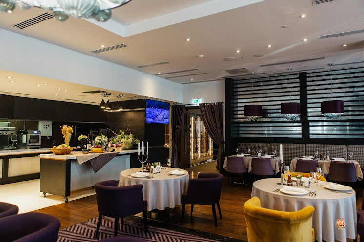 Ресторан "Новум" в «SHERATONPLAZA Ufa - Congress Hotel» фотография №6