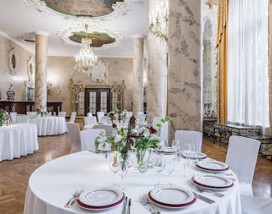  ресторан Hilton Moscow Leningradskaya