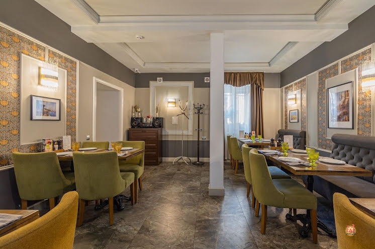 Основной зал в «Галата на Лиговском» фотография №6