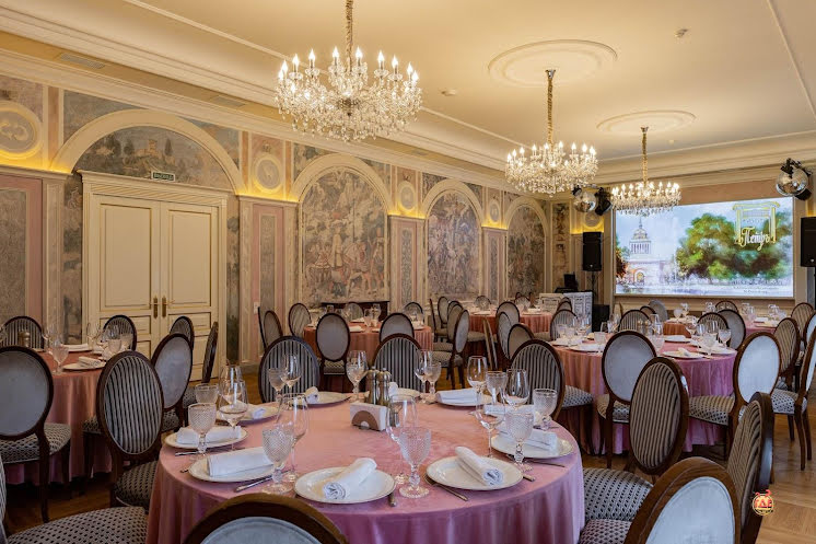 Основной зал  в «Петръ» фотография №11