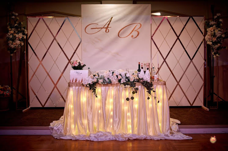 Банкетный зал в «Гранд» фотография №1