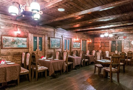 Основной зал в Веранда